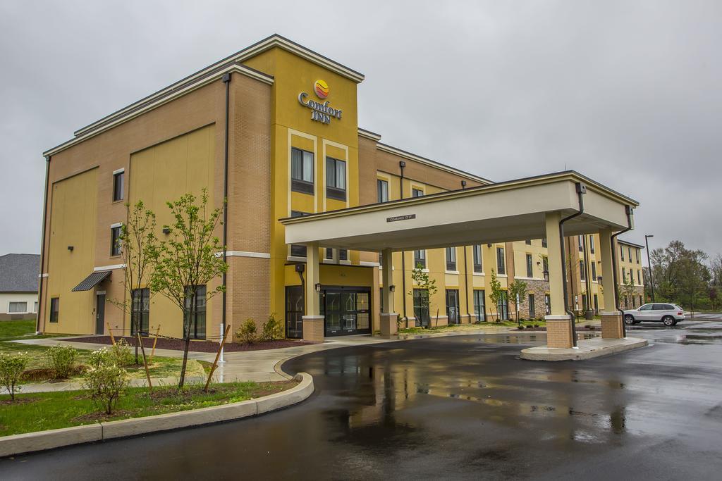 Comfort Inn PA Turnpike - I-81 Carlisle Exterior foto